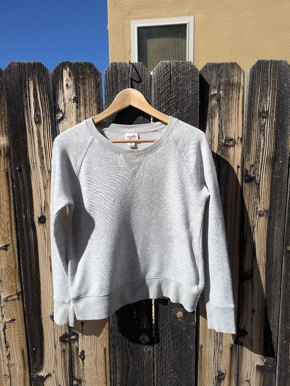 Super cozy light gray women’s crewneck sweatshirt